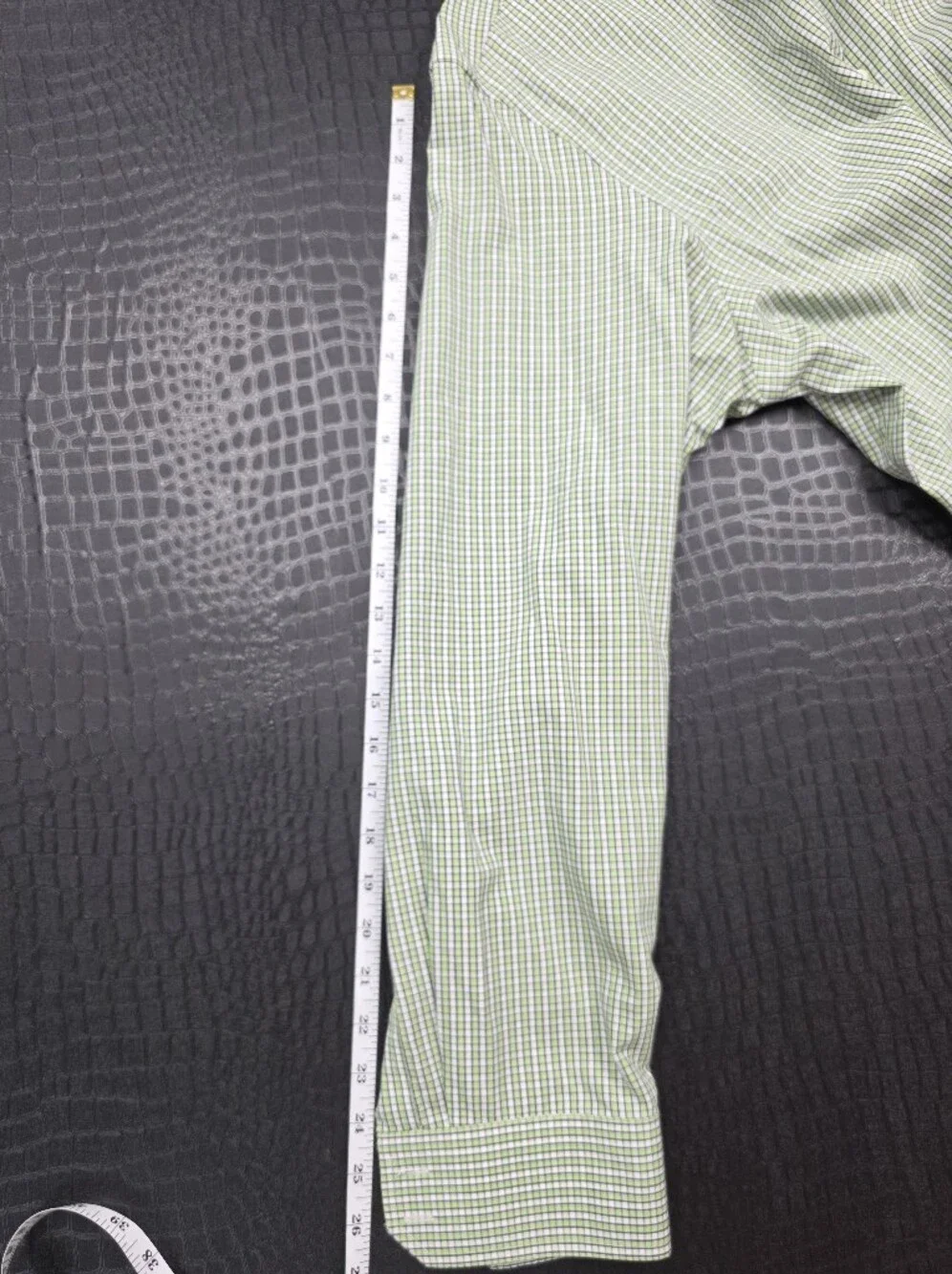 Banana Republic Slim Fit Non-Iron 2 Button Cuff Dress Shirt Size XL Green White